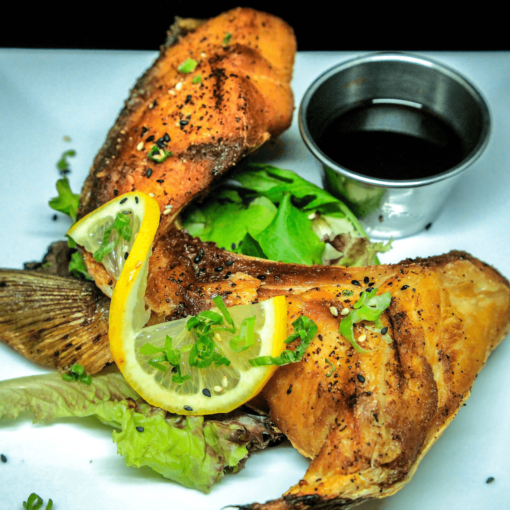 Hot Tuna Sushi Bar and Grille gallery image #2