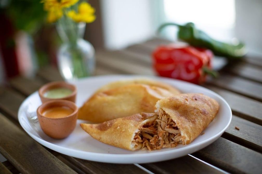 Carne Mechada Arepa.
