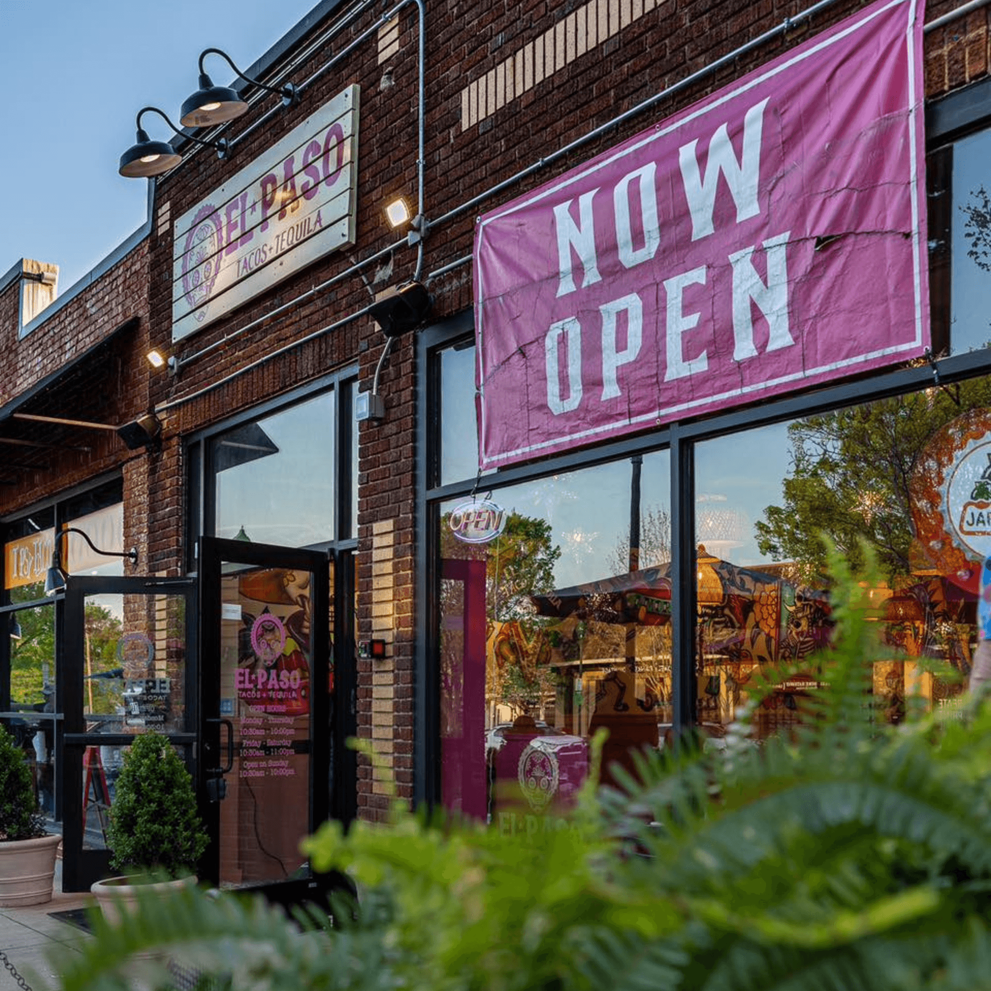 El Paso Tacos & Tequila gallery image #2