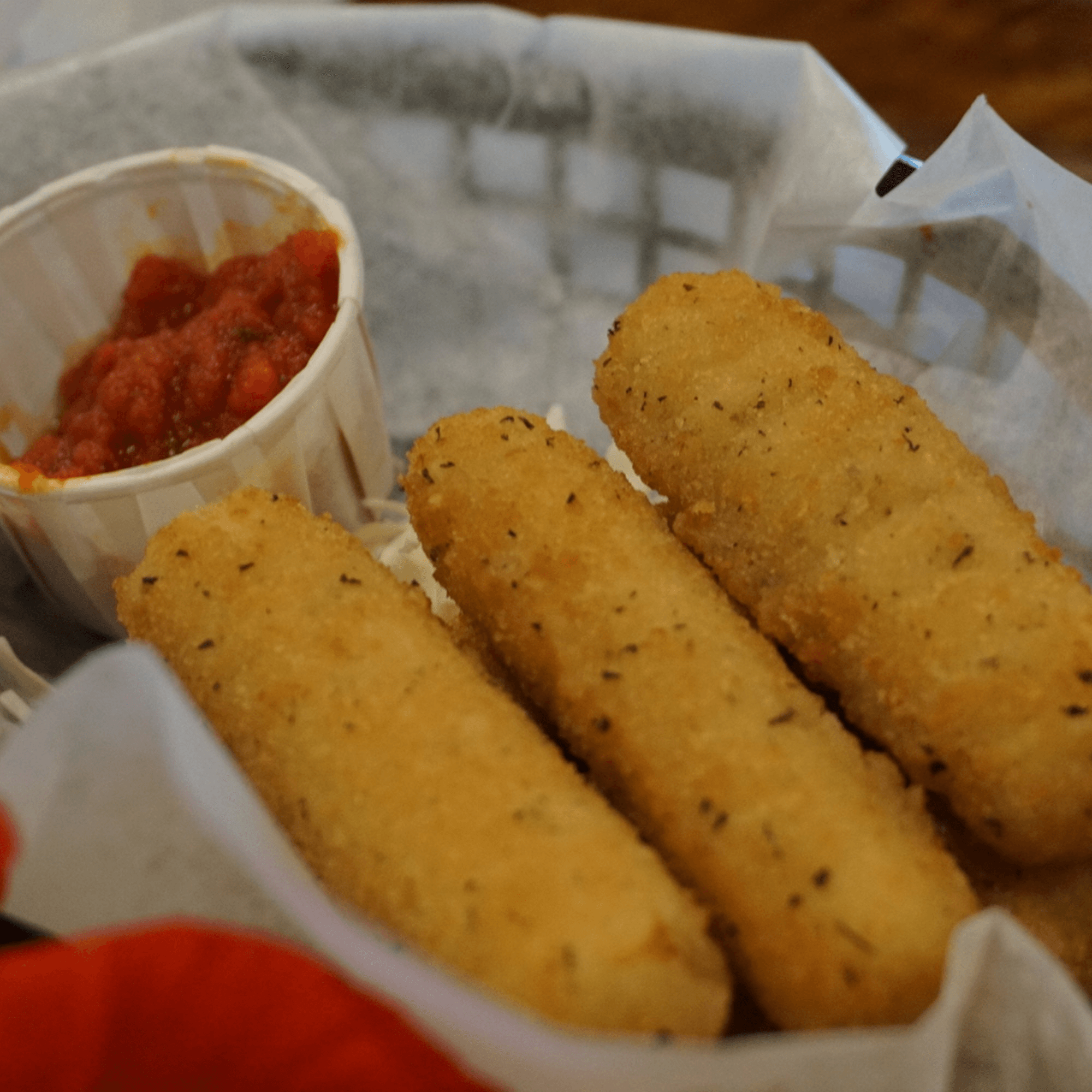 Johnny's Wingz N Tingz gallery image #3