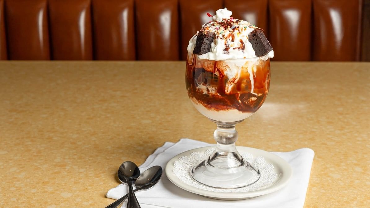 Super Brownie Sundae.
