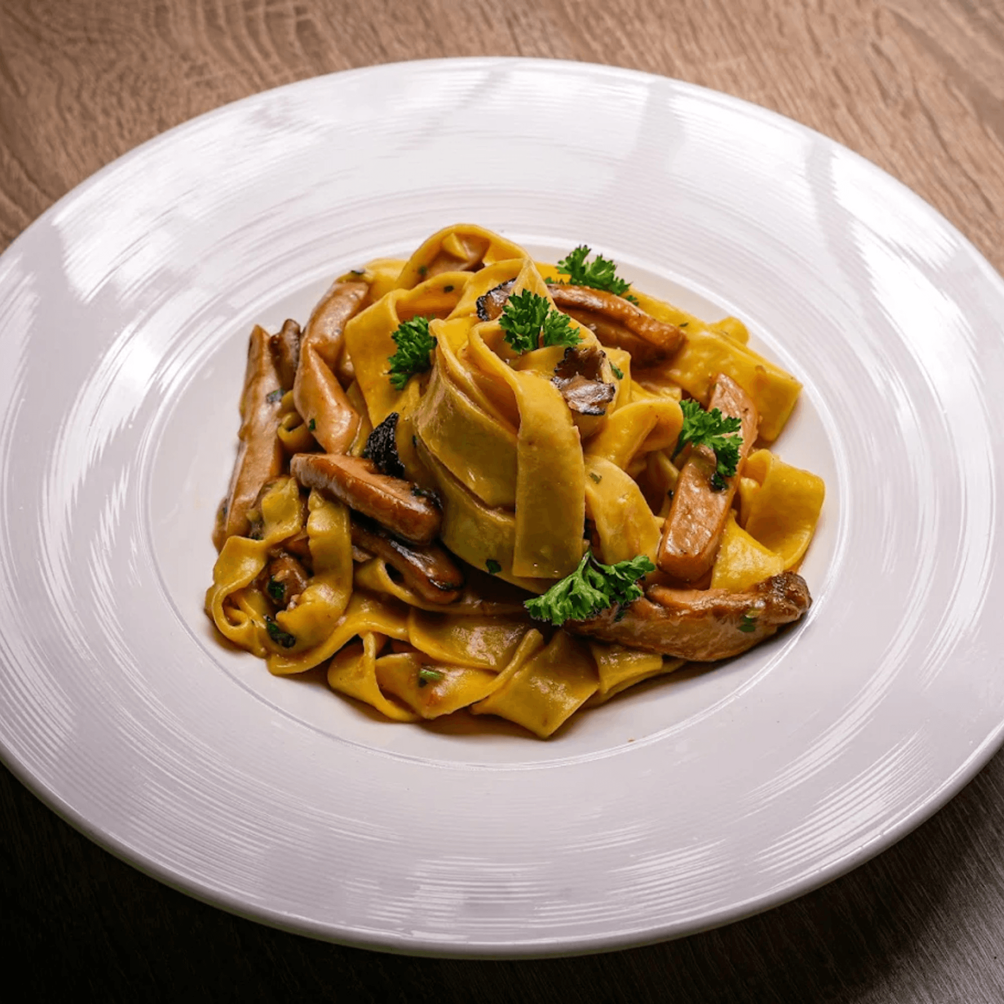 The Green Pointe Restaurant gallery image #6