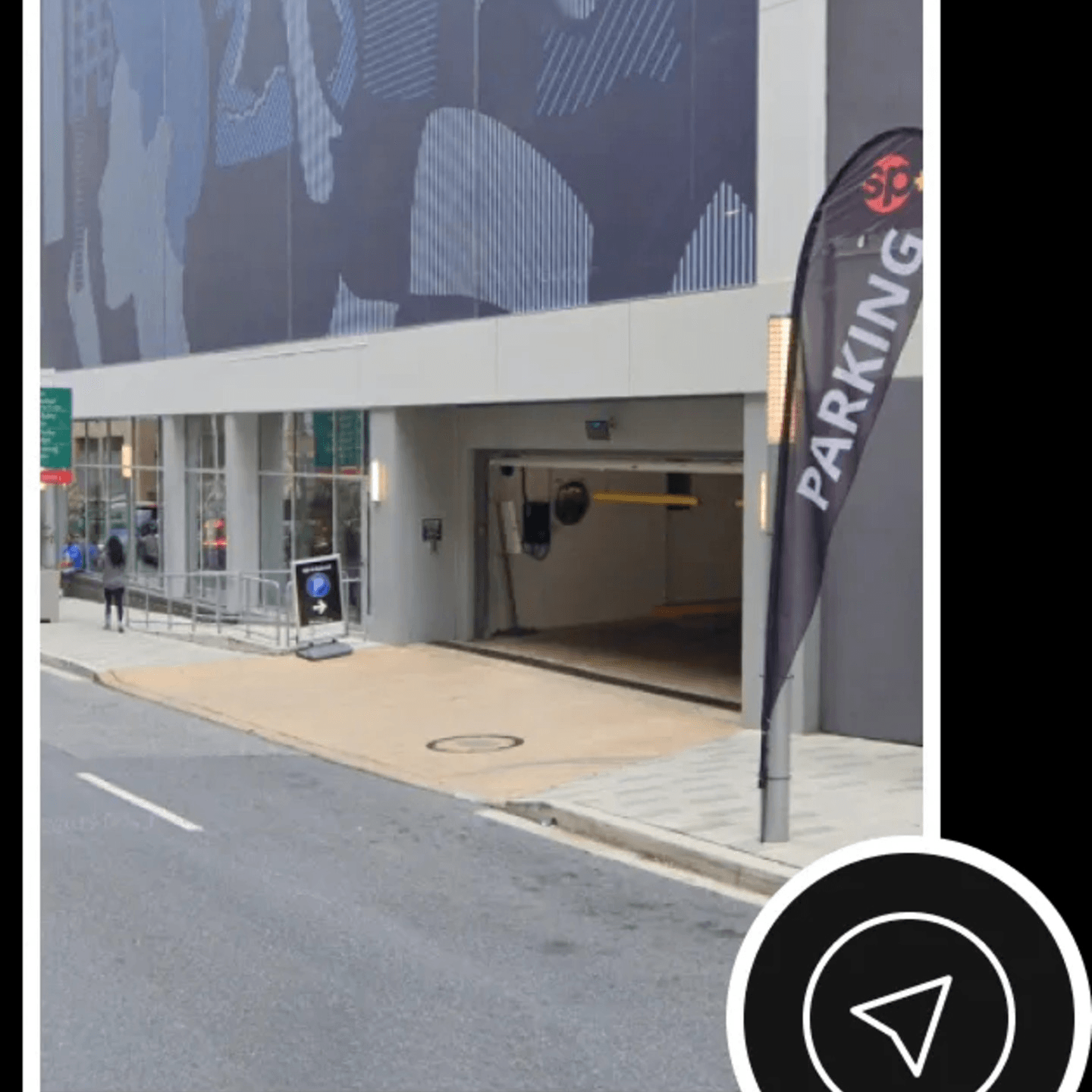 Option 1: 225 N Calvert St Parking Garage