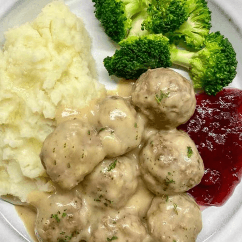 Impossible Meatballs with Mushroom Gravy (Veg)