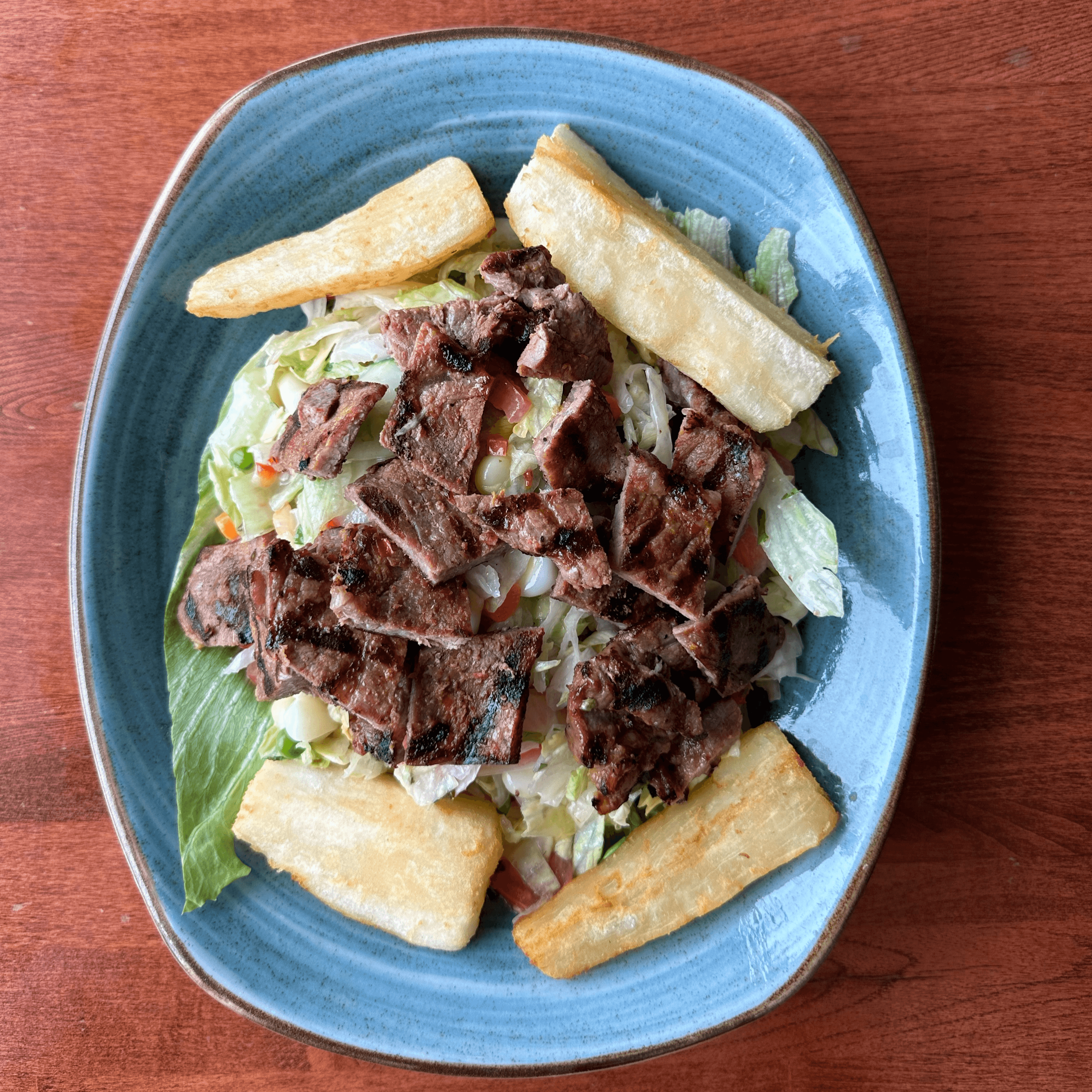 Ensalada Con Carne.