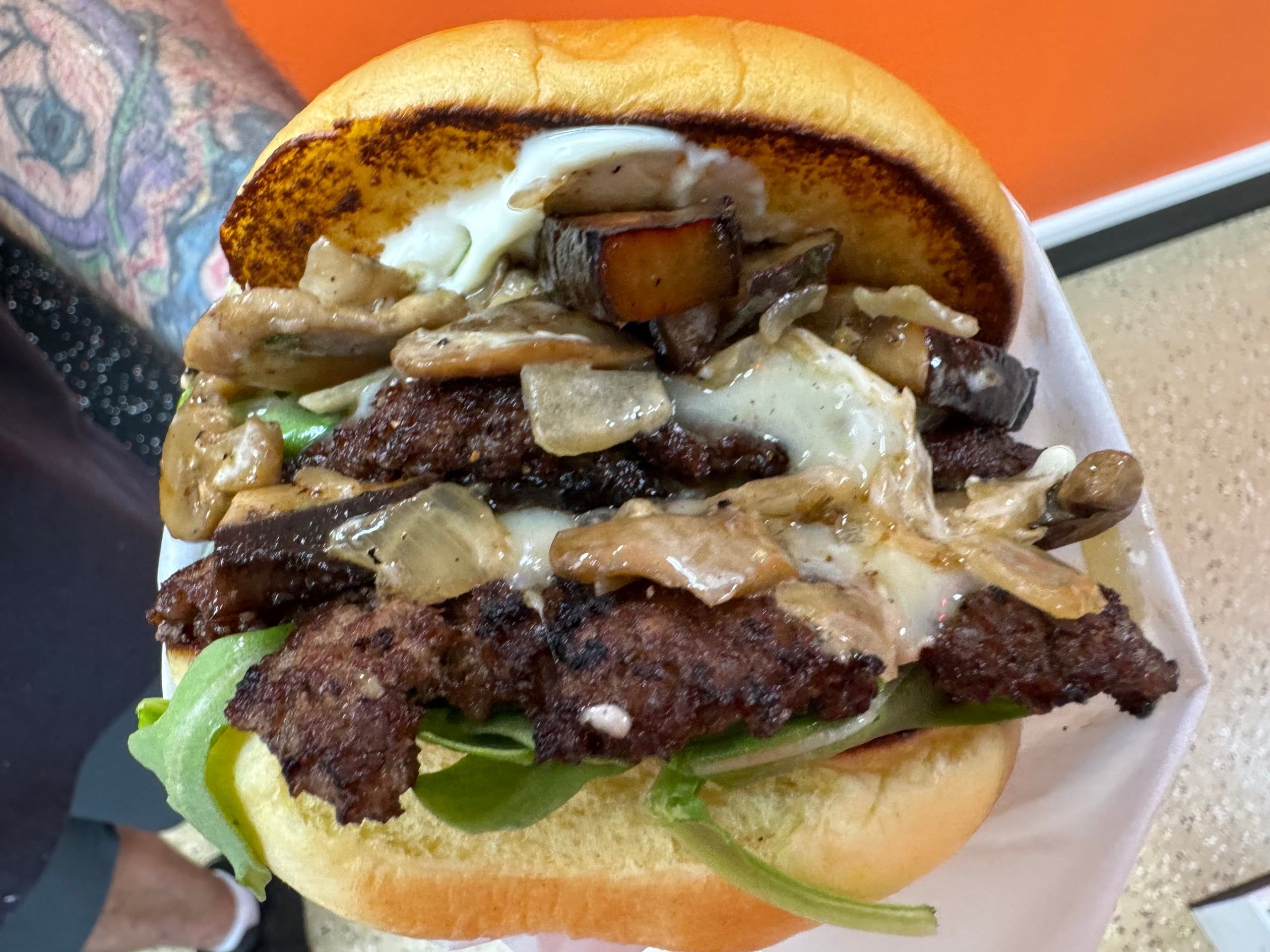 Fast Delivery for American Burgers and Hot Dogs