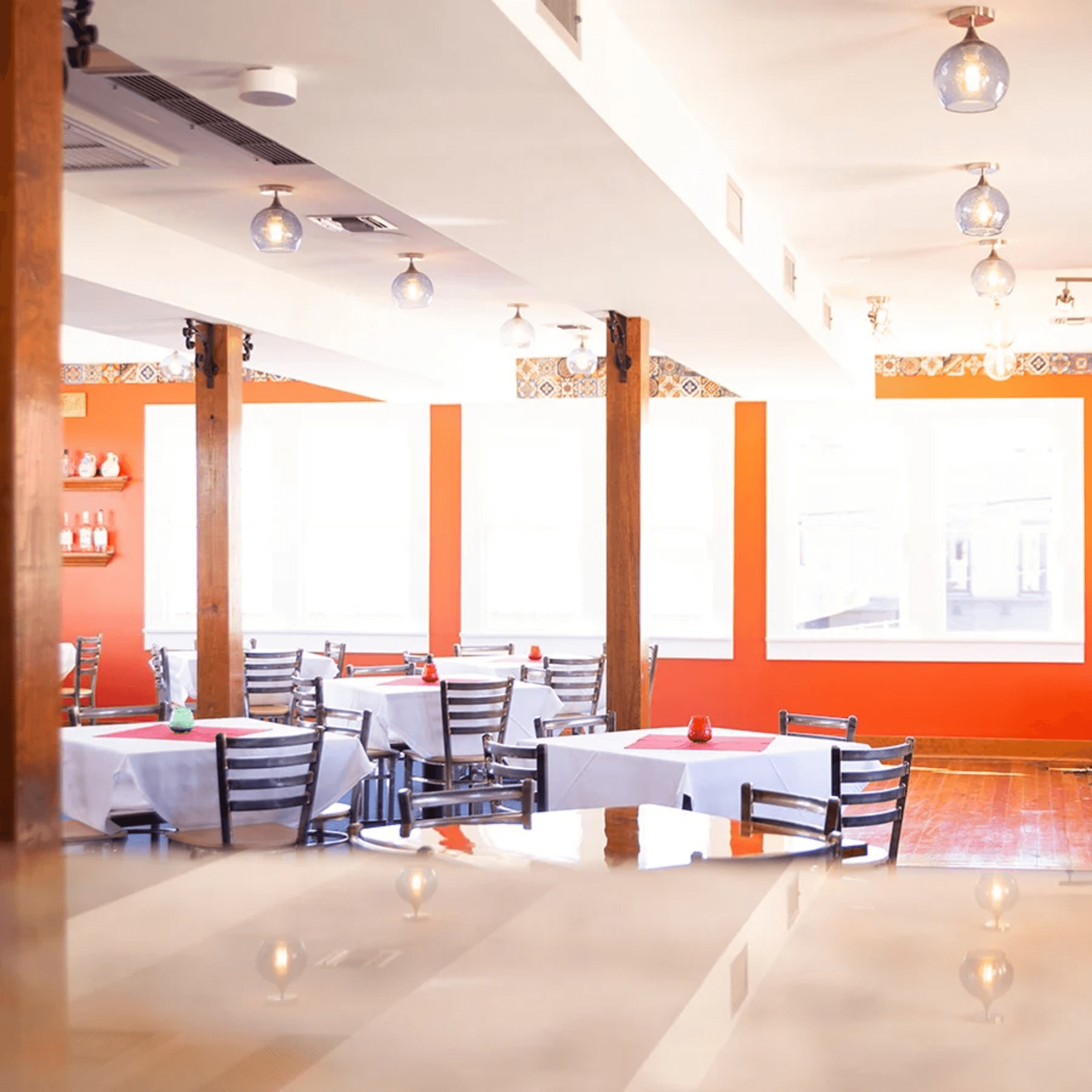 El Gato Negro gallery image #3