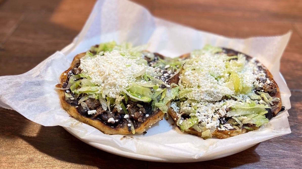 Sopes.