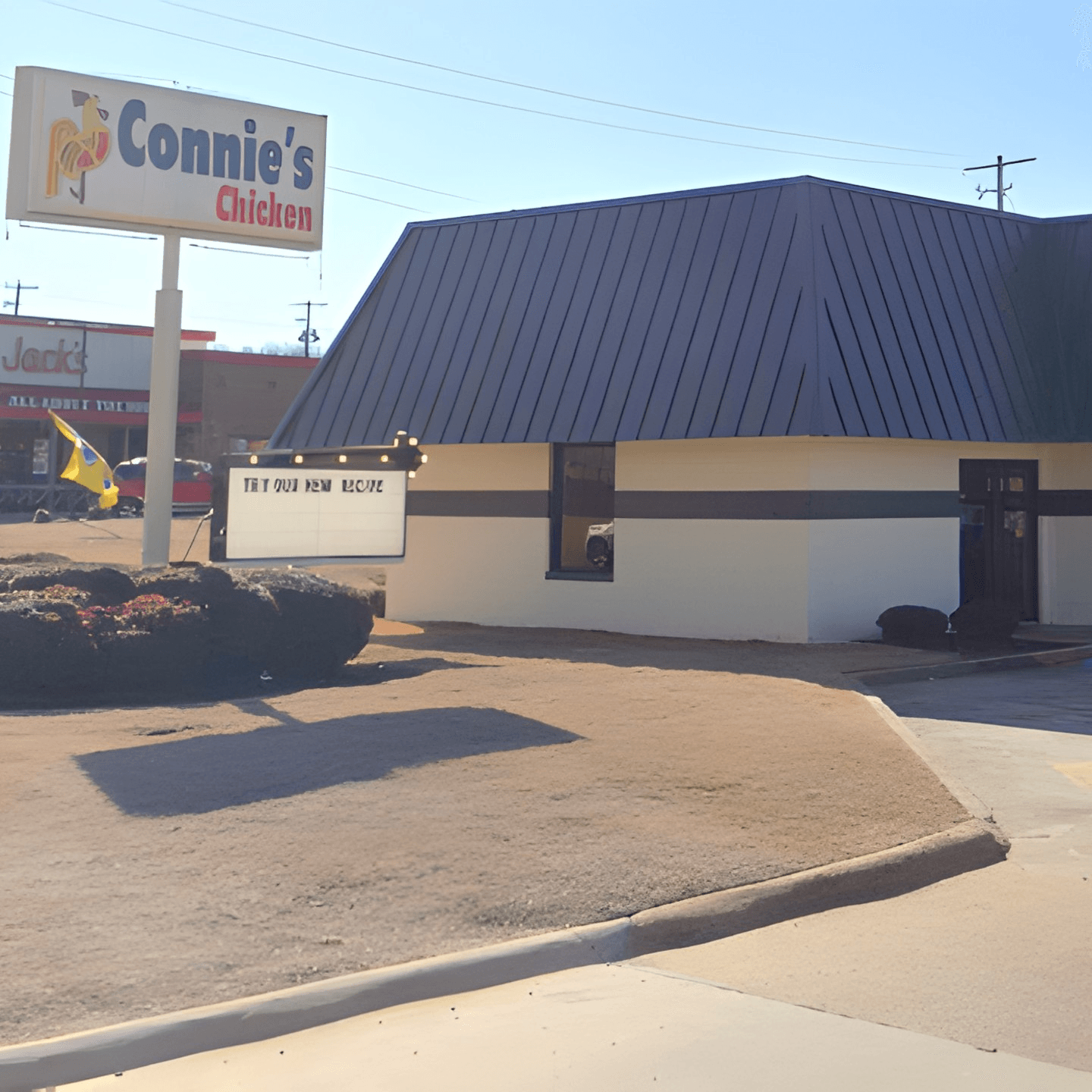 Connie’s Chicken -Tupelo