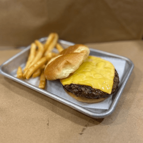 Kids Cheeseburger.