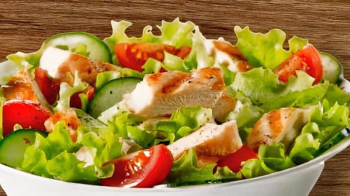 Chicken Grilled Salad.