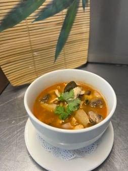 Spicy & Tangy (Tom Yum).