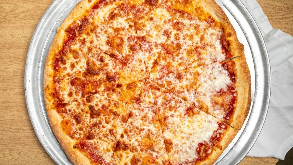 Delicious Dinner Options: Halal, Pizza, Lebanese