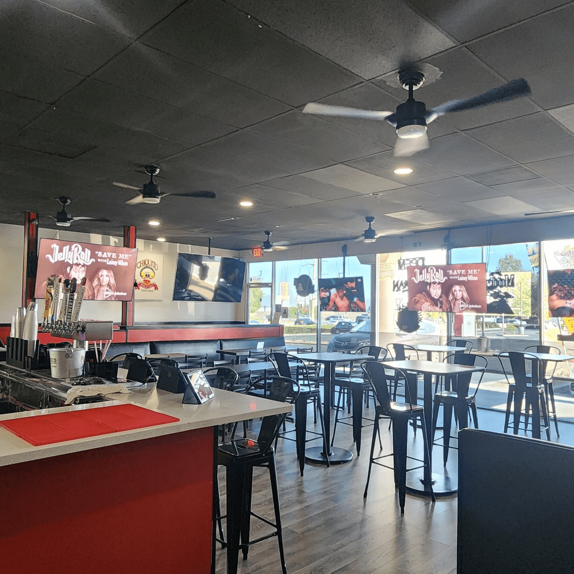 Chiquito Picoso Kitchen & Bar - Moreno Valley gallery image #1