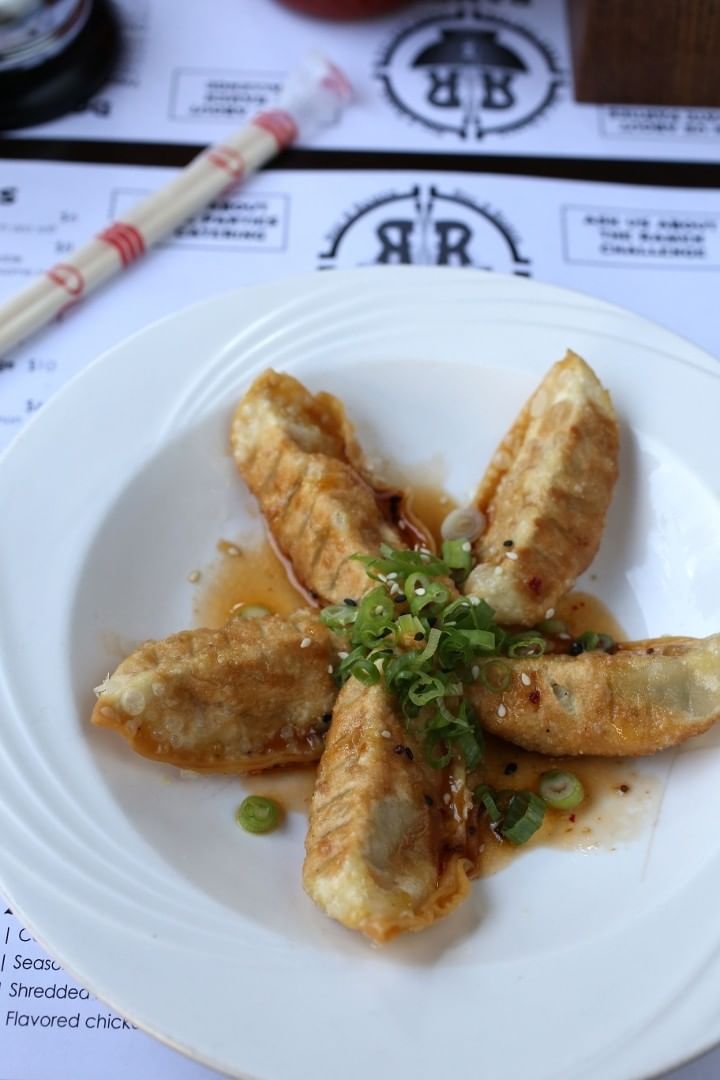 Gyoza Dumplings W/ Vegetable (5).