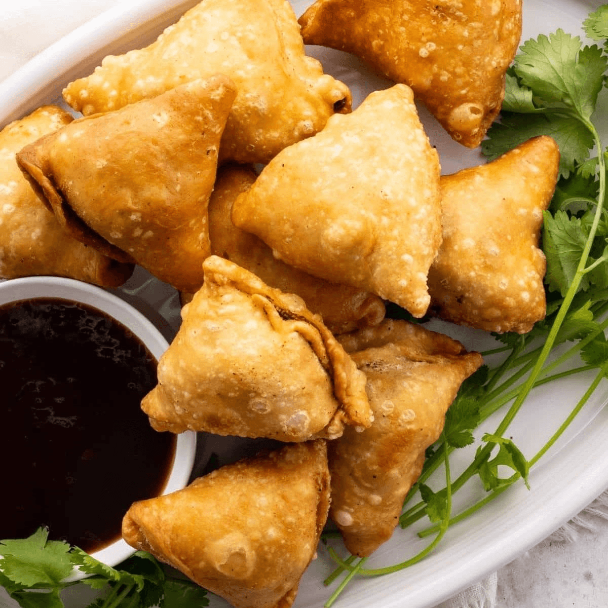 Jumbo Samosas (2pcs).