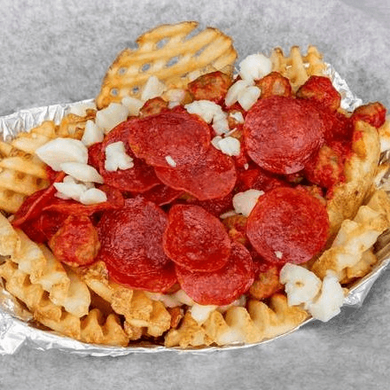 PIZZA POUTINE.