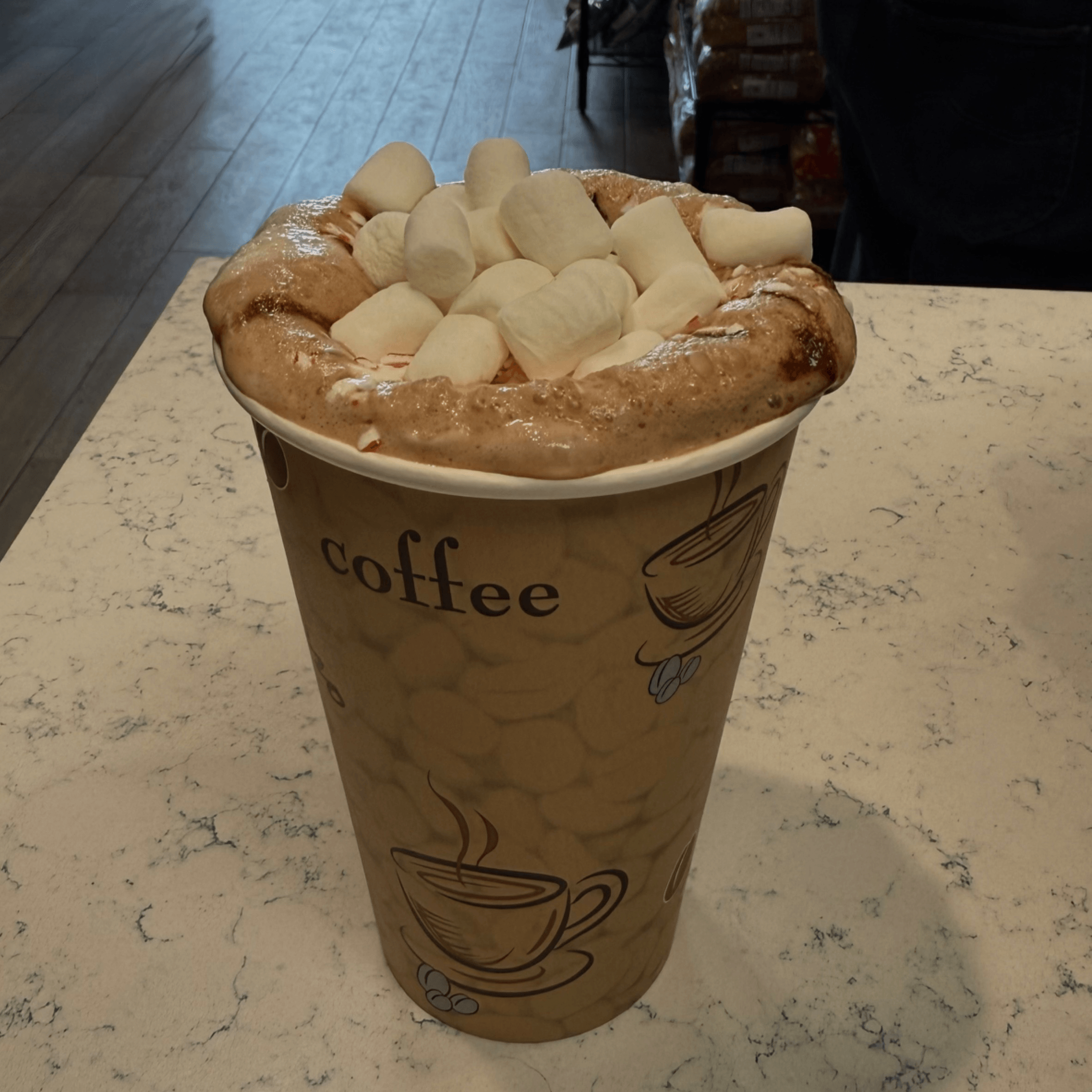 Holiday Hot Chocolate 🎄.