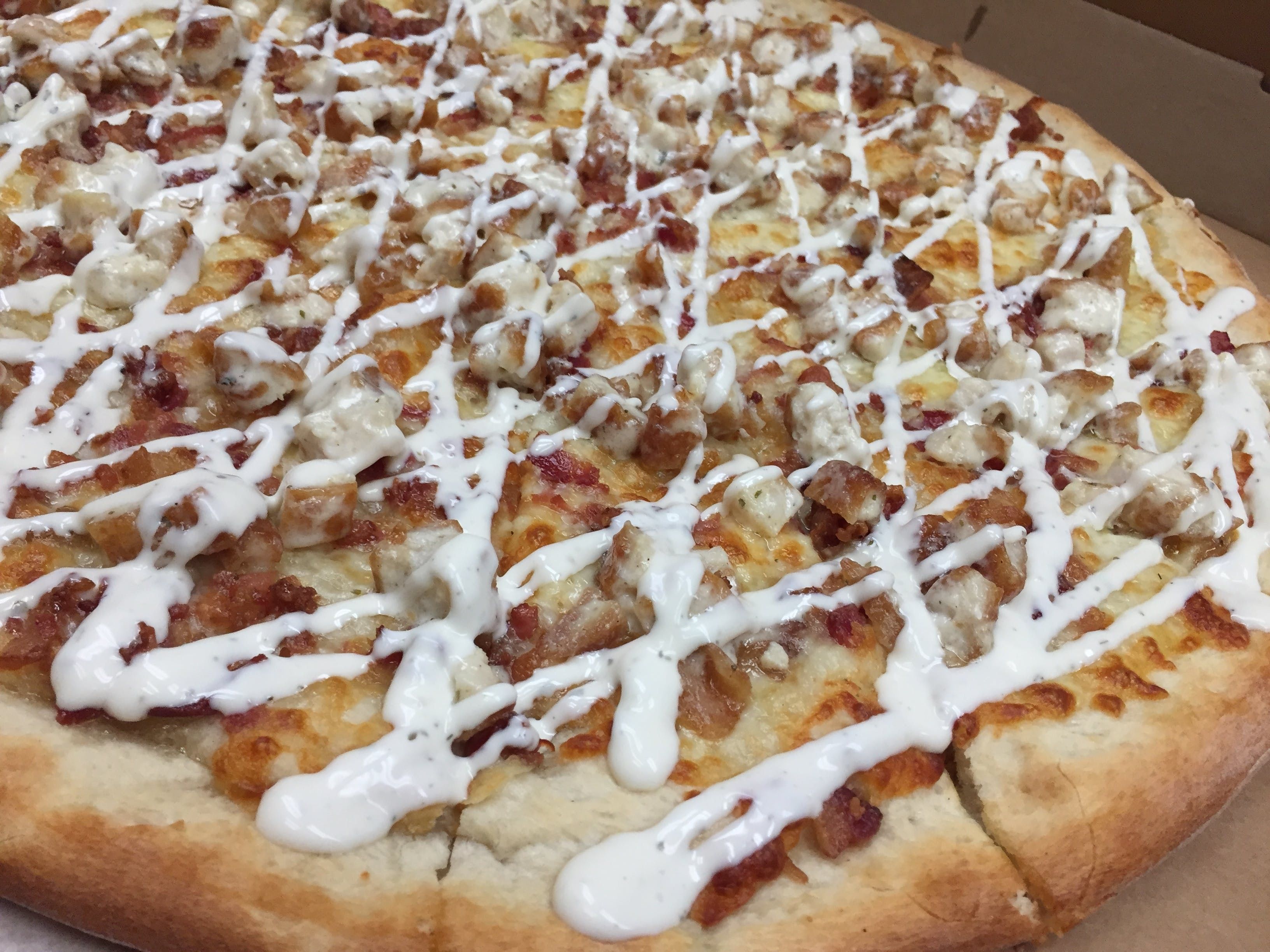 Chicken bacon ranch pizza.