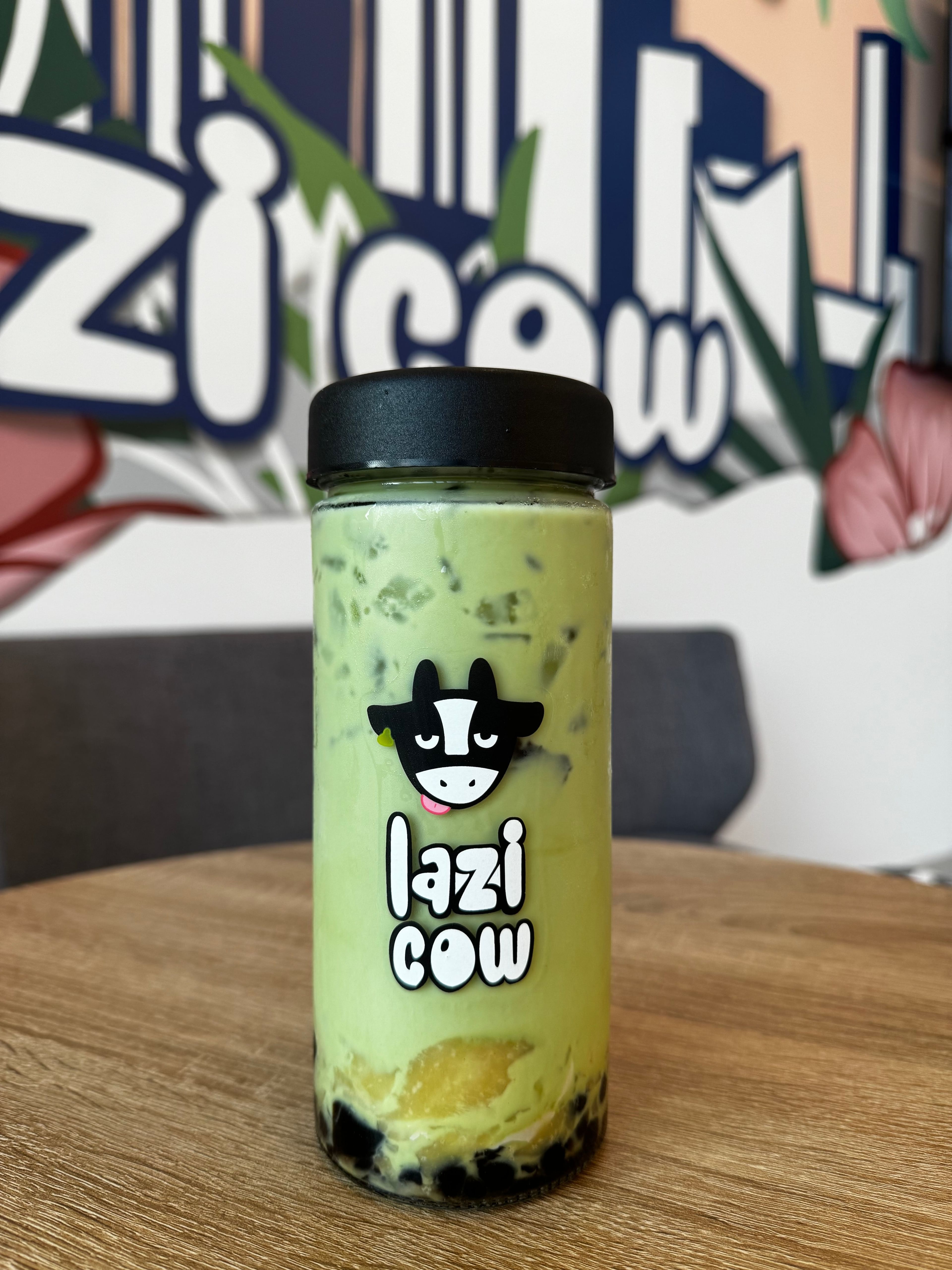 Lazi Cow Style Green Milk Tea (Regular)..