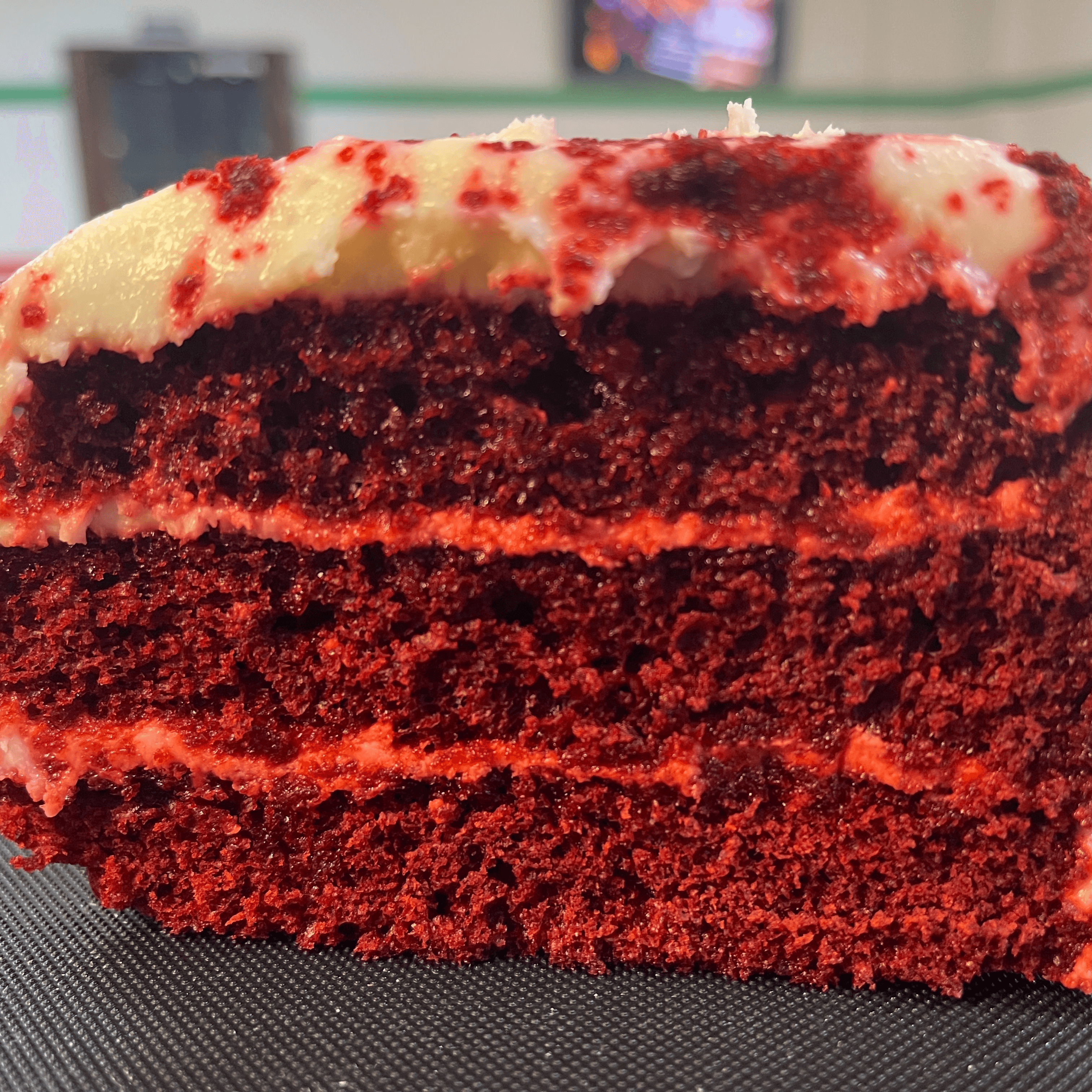 RED VELVET CAKE.