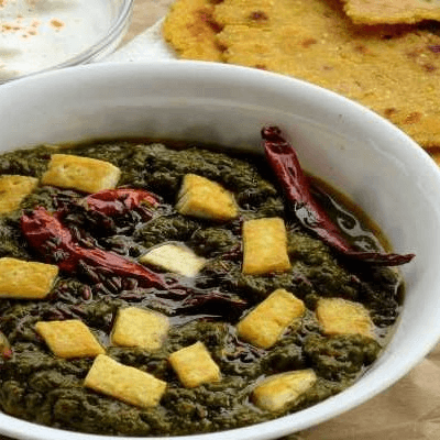 Tofu Saag.