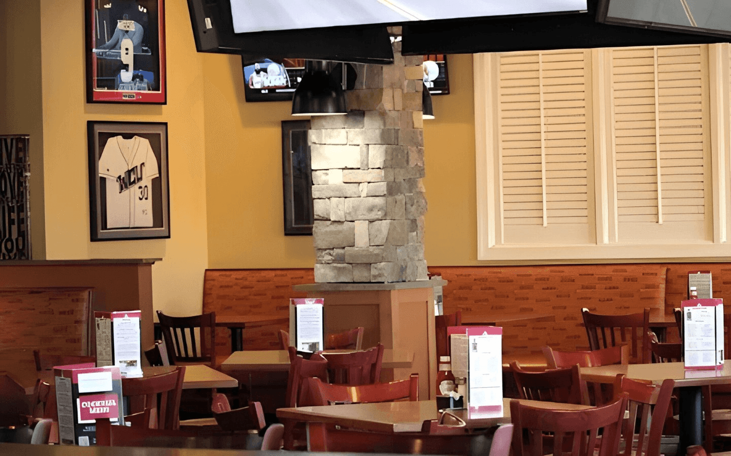 The Dine-In Experience