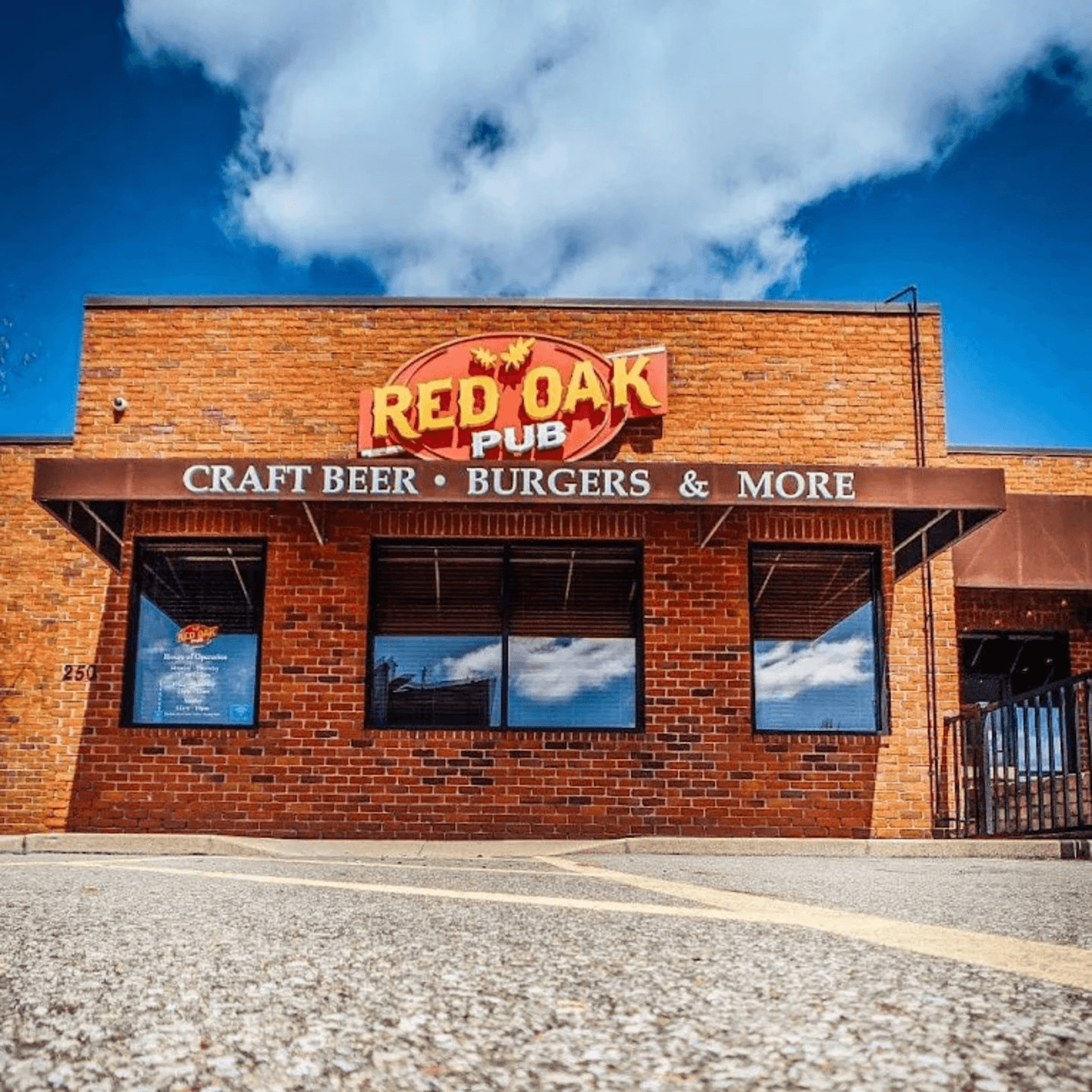 Welcome to Red Oak Pub and Restaurant