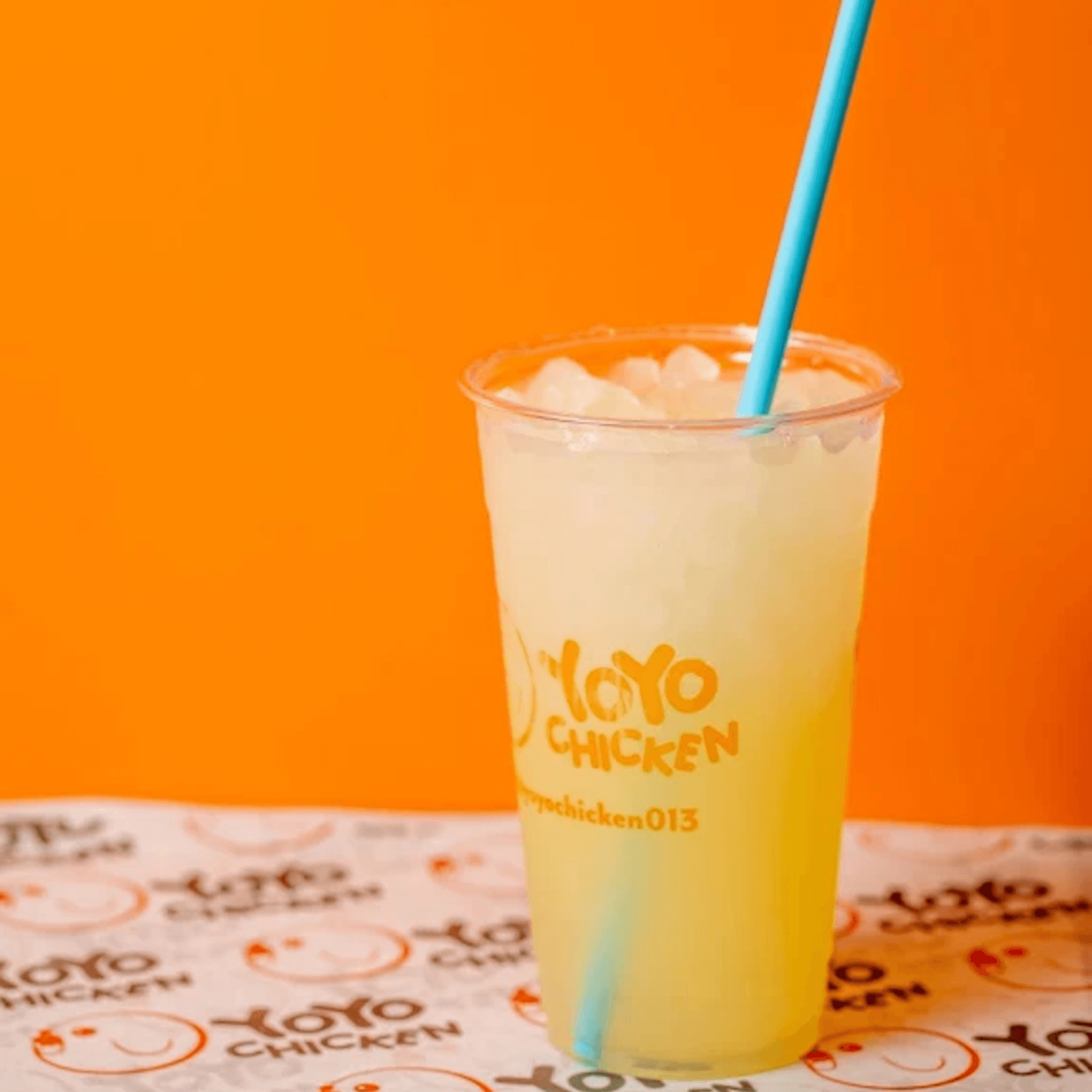 Yoyo Chicken gallery image #5