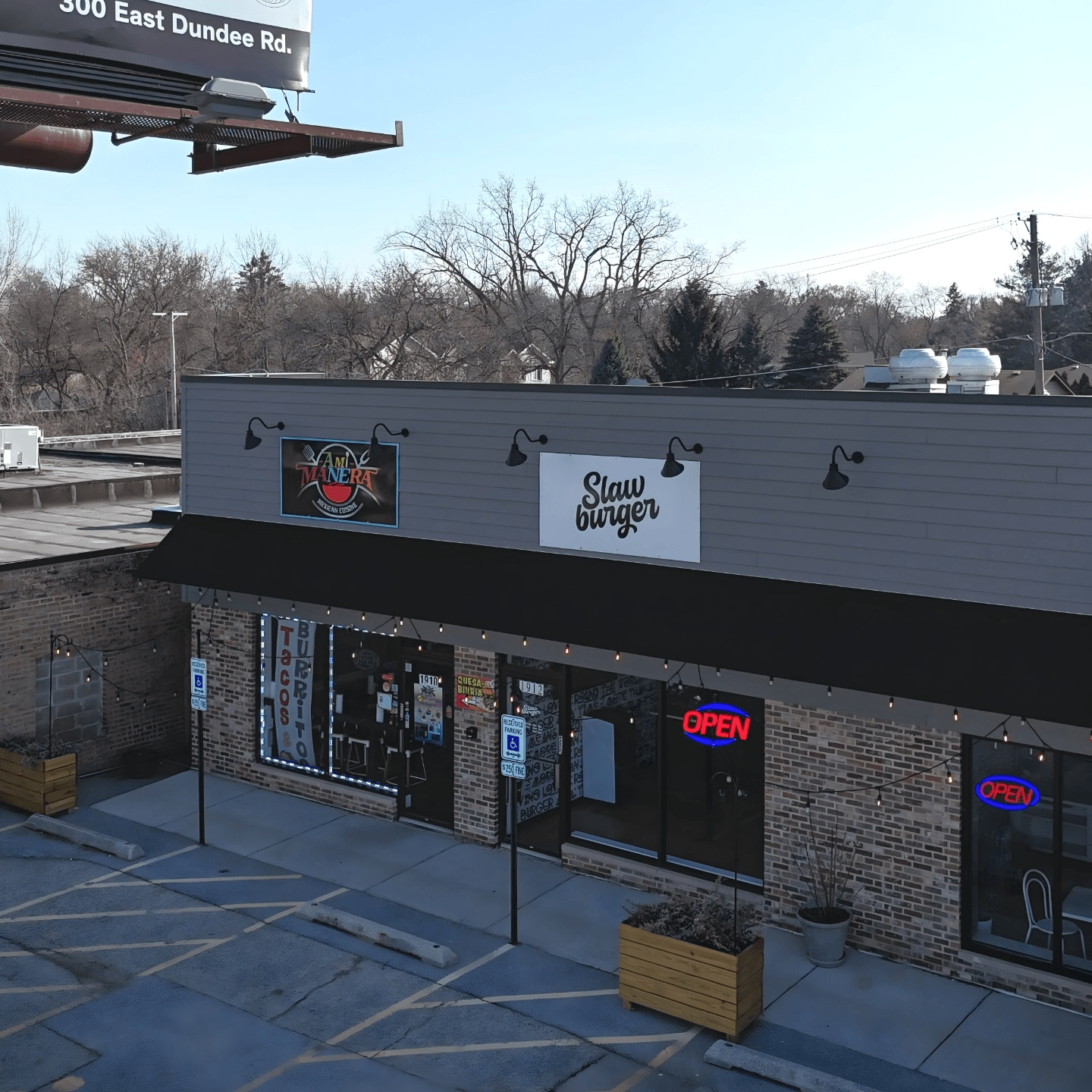 Welcome to Slaw Burger