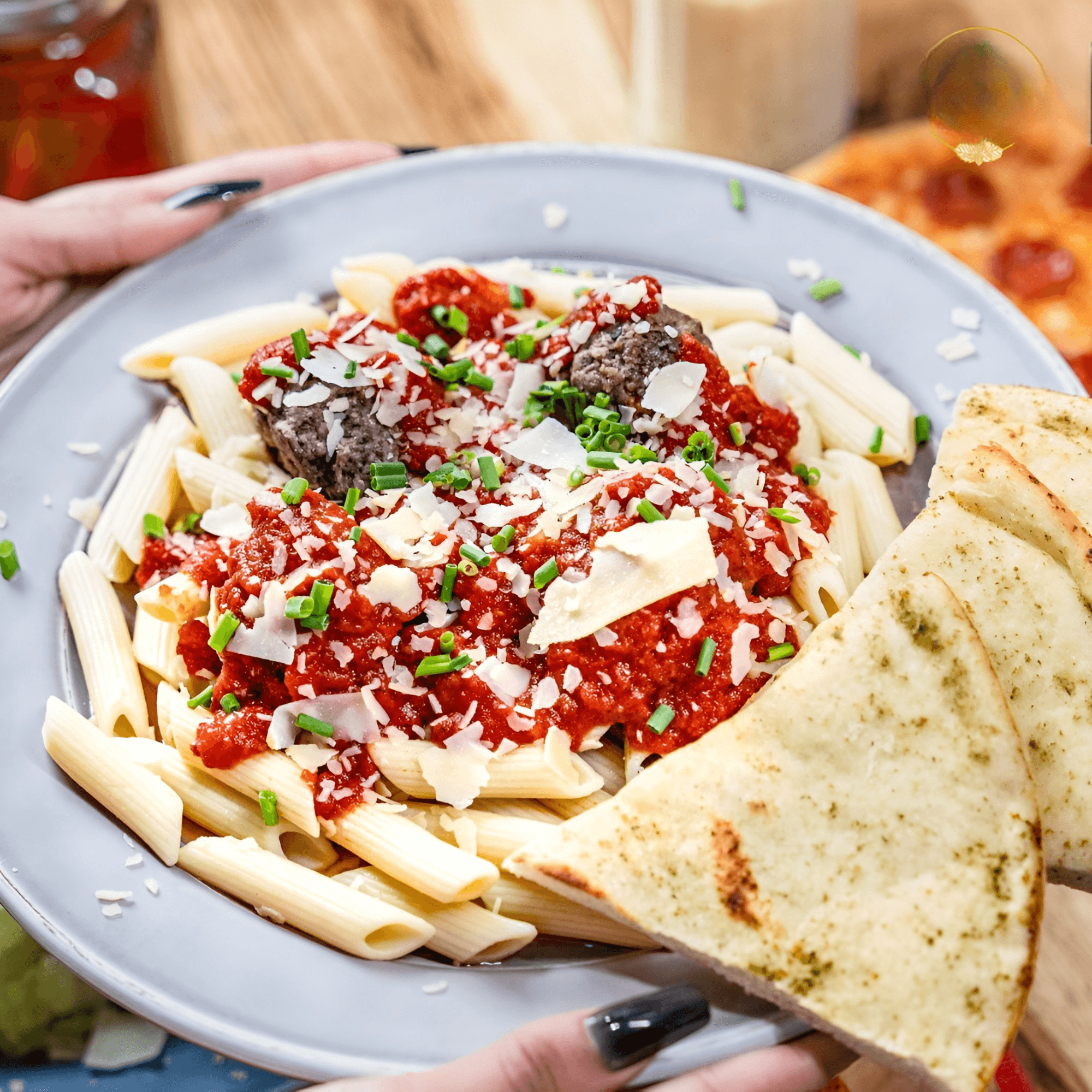 Singas Famous Pizza gallery image #5