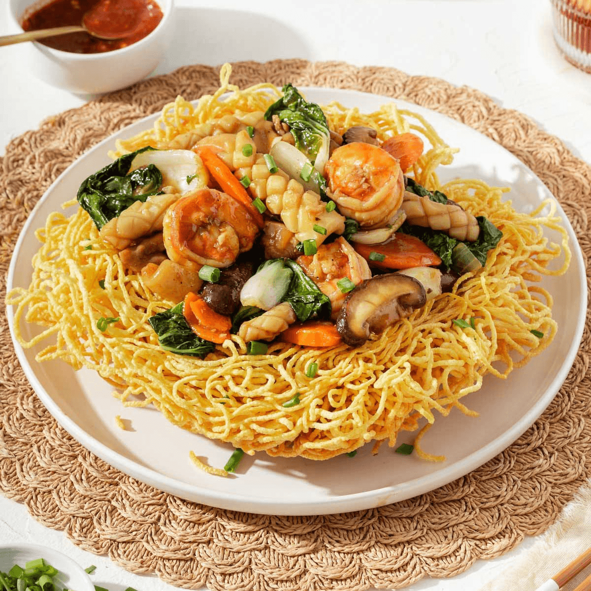 T8. Shrimp Fried Egg Noodle w/ Veggies (MXD Tom).