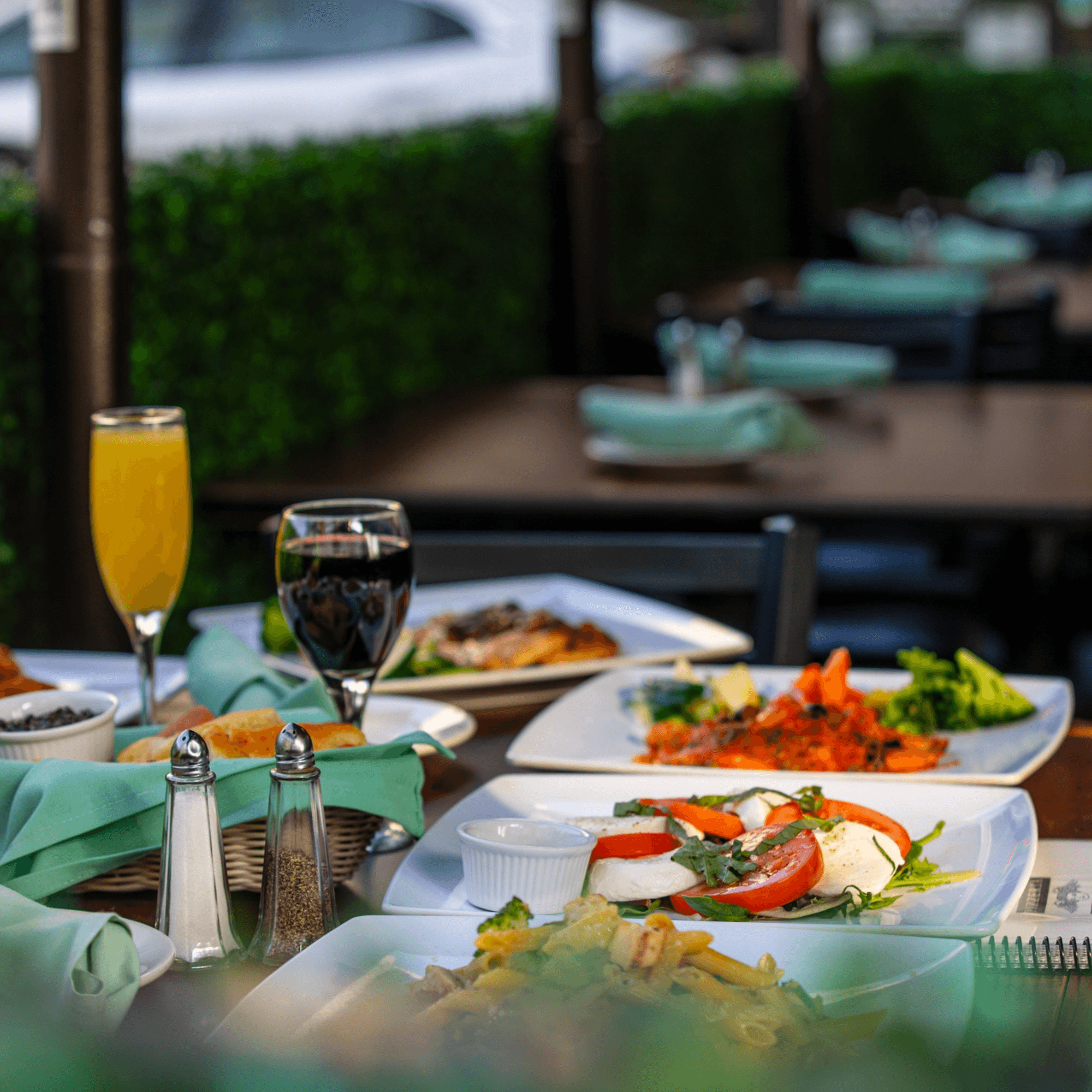 Pizzeria Vivoli & Italian Grill gallery image #2