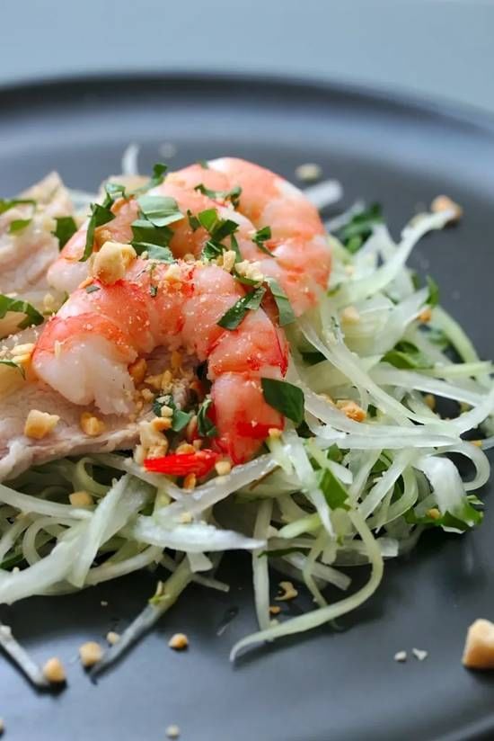 Thai Delights: Papaya Salad and More