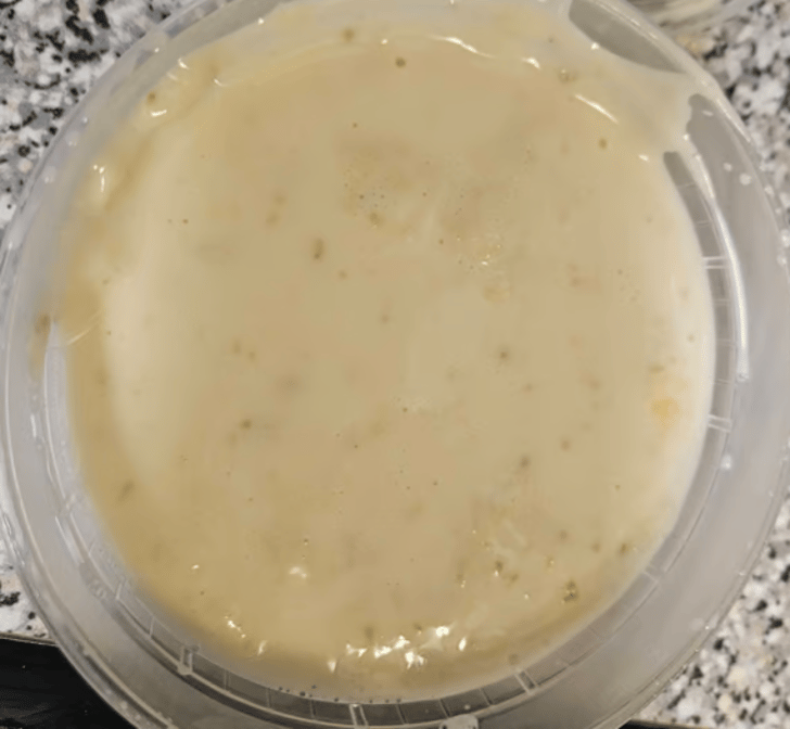 Queso Dip Blanco.