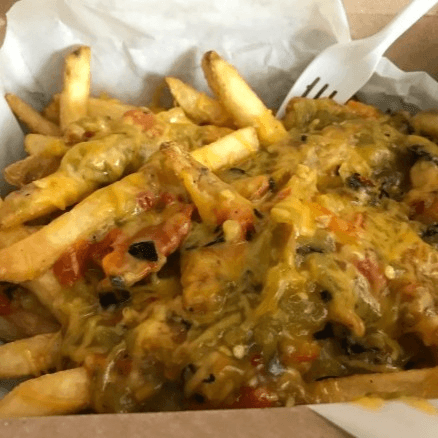 Green Chili Cheese Fries (Vegetarian).