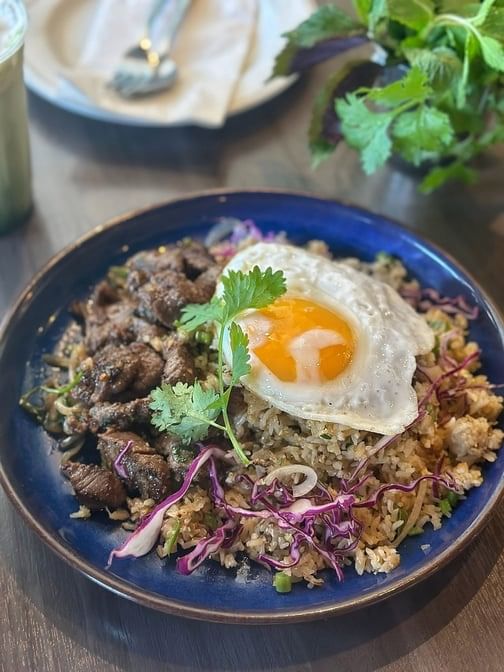 38. Signature Steak Filet Mignon (Cube) Garlic Fried Rice.