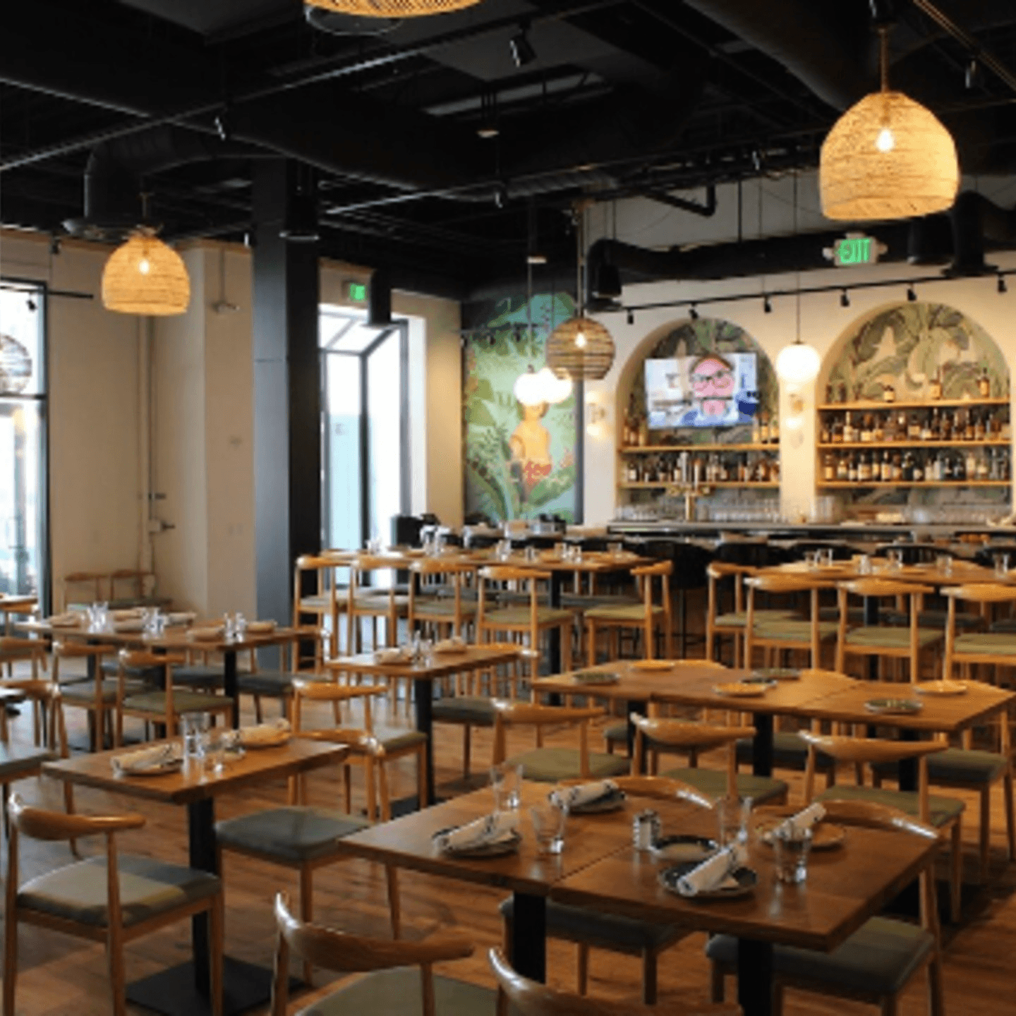 📅 Reserve Your Table Today