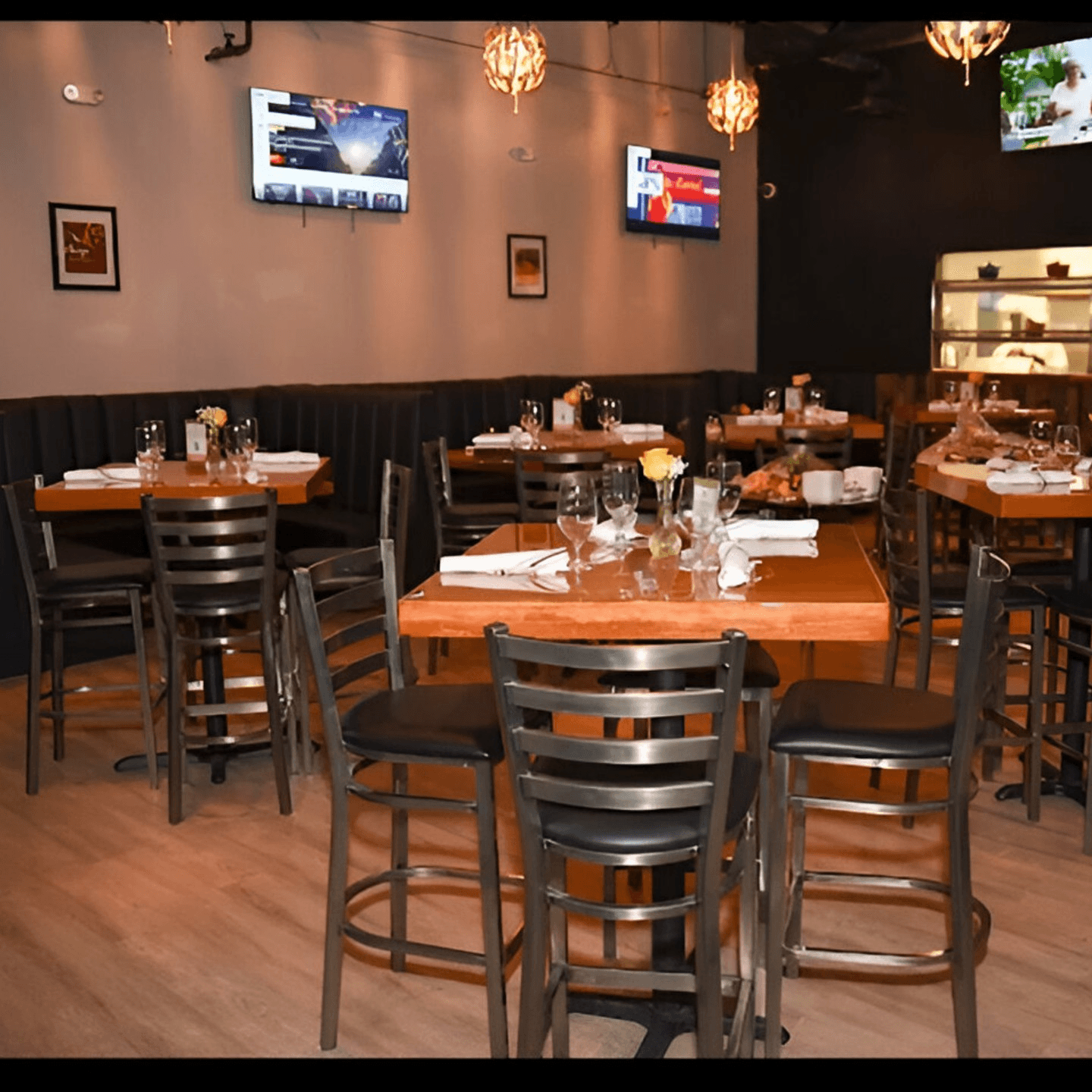 Experience Dining With Flair