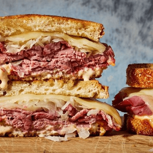 CORNED BEEF REUBEN.