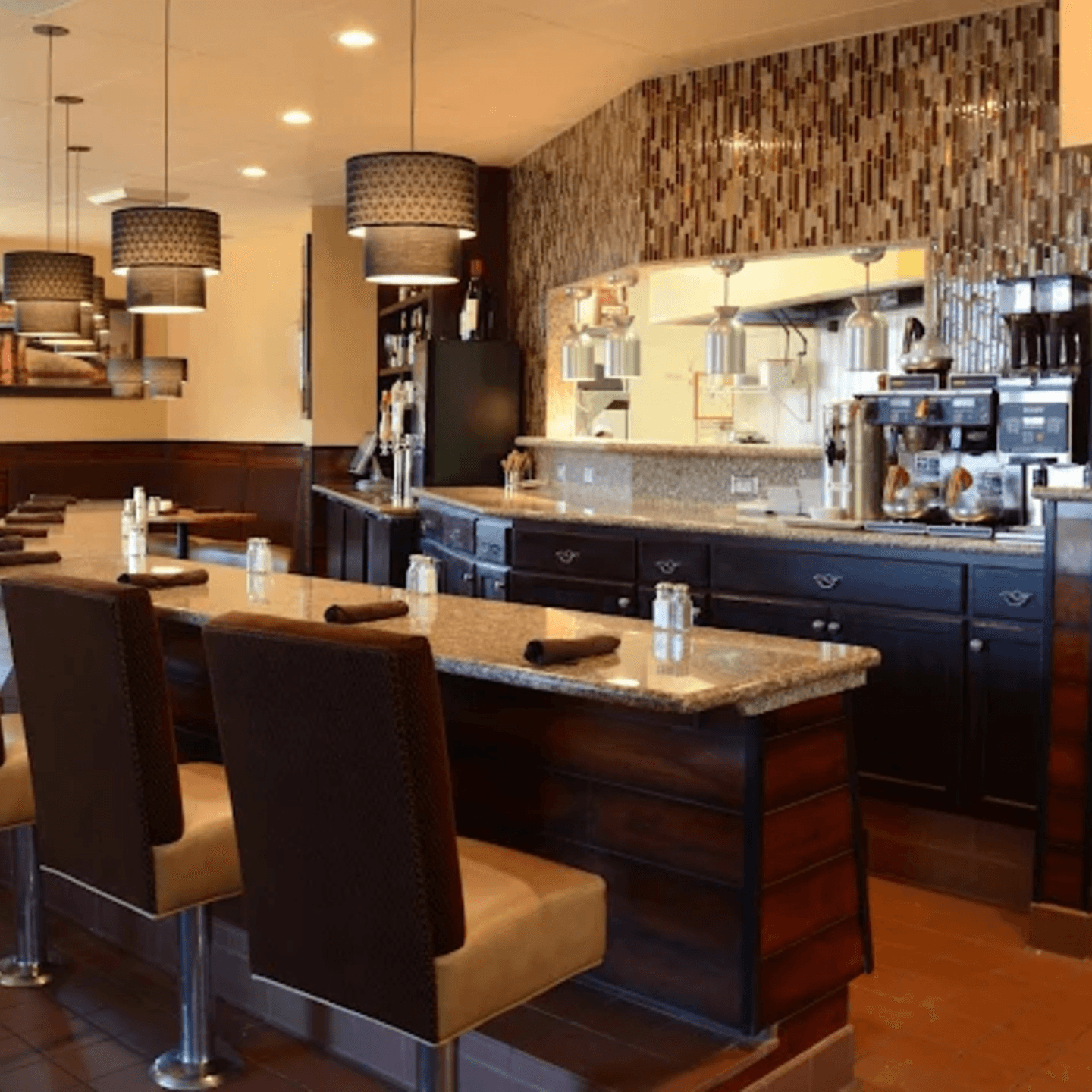 A Classic Diner Feel with Modern Comforts