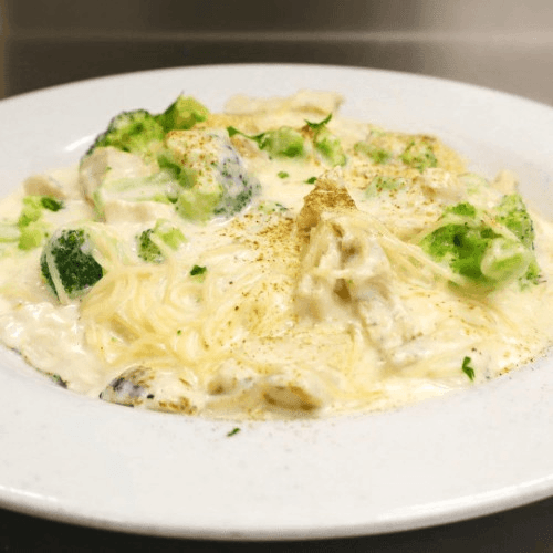 Chicken Con Broccoli.