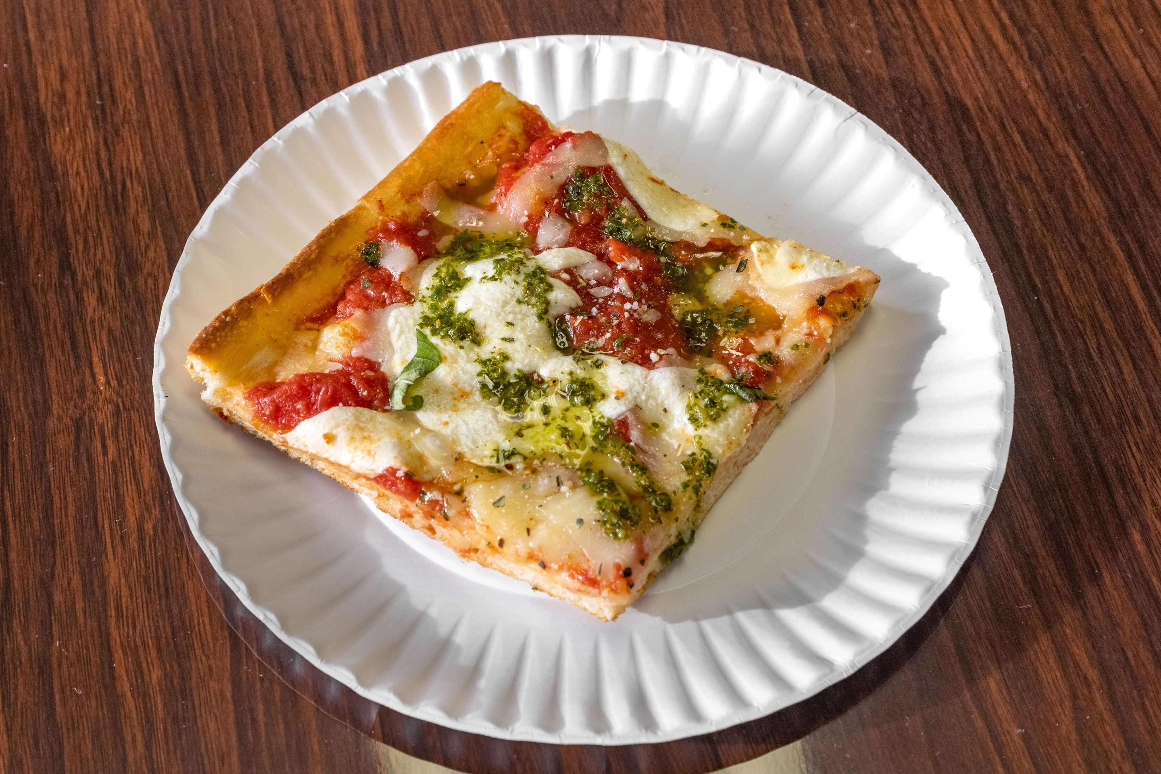 Sicilian Grandma Pie (Pizza.