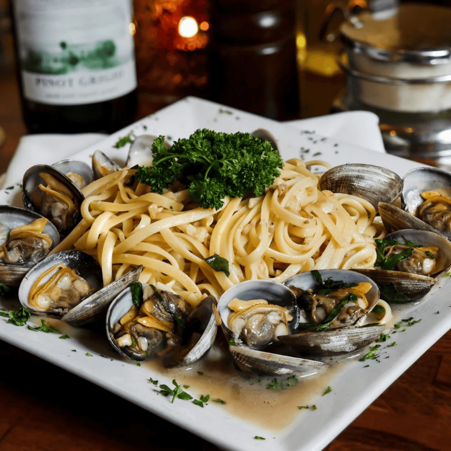 Best Italian food in Hell's Kitchen, Manhattan, NY | Mama Mia 44SW