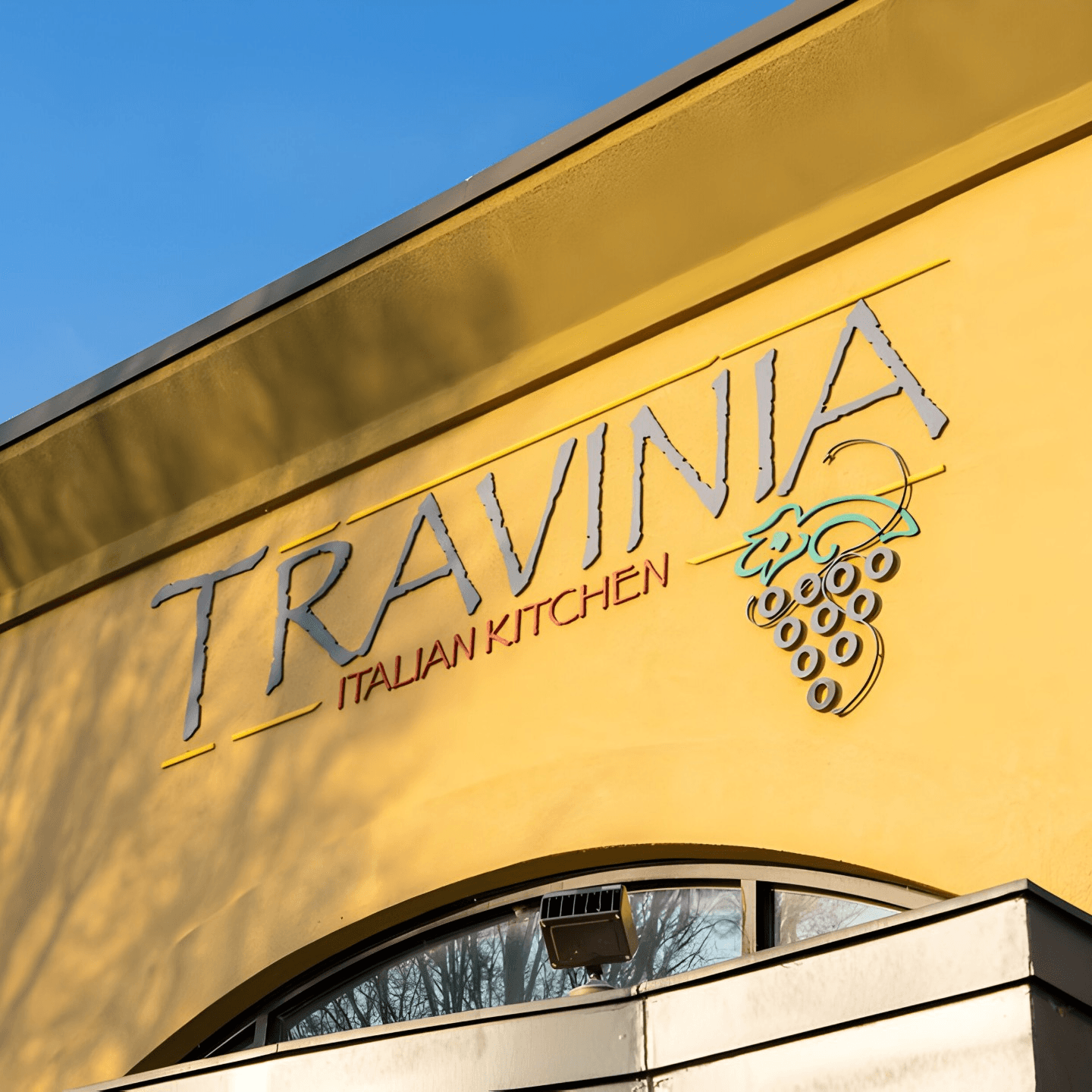 Welcome to Travinia Italian Kitchen & Wine Bar