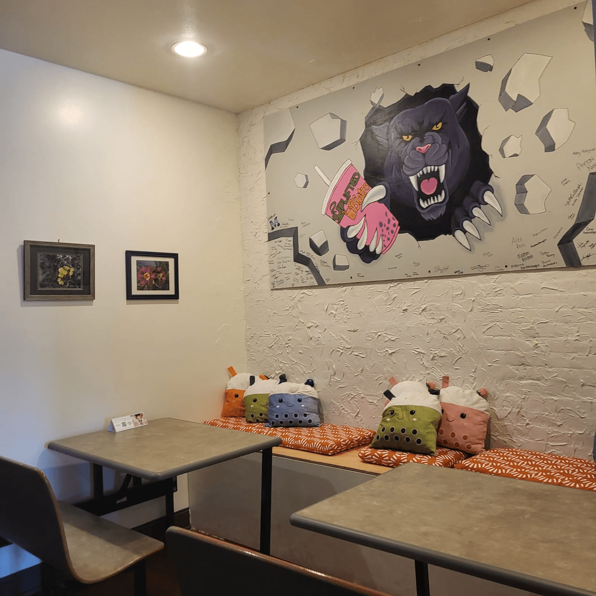 Uplifted Bistro gallery image #3