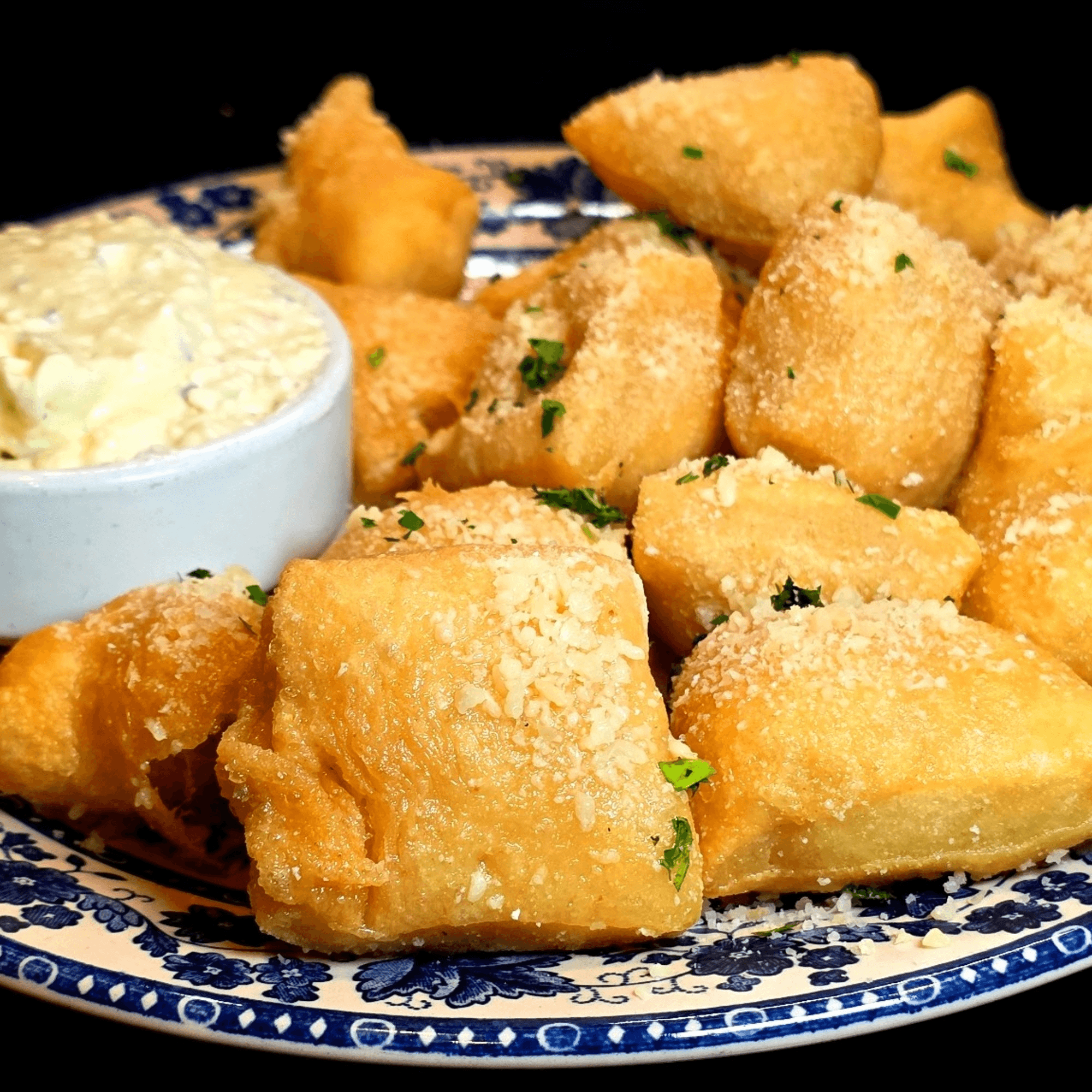 Label Kitchen + Bar gallery image #6