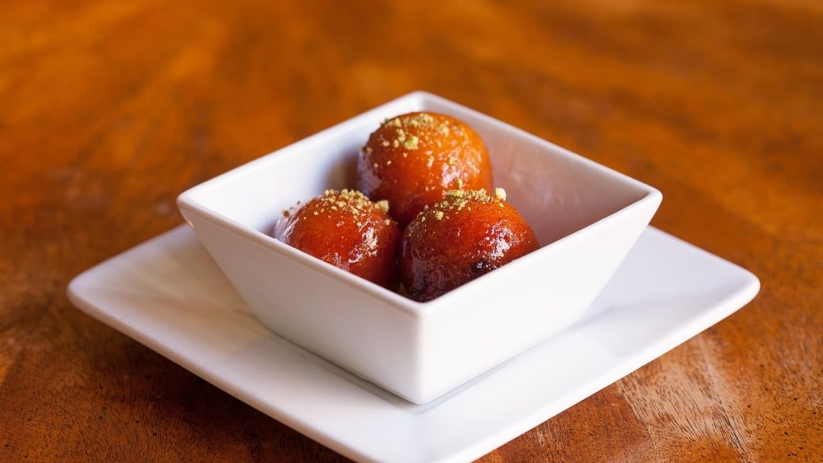 Indulge in Delicious Gulab Jamun Desserts