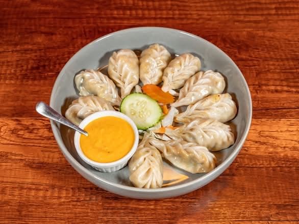 Veg Momo (8 pc).
