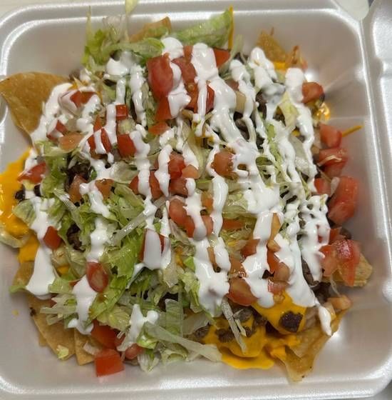 Nachos Supreme.